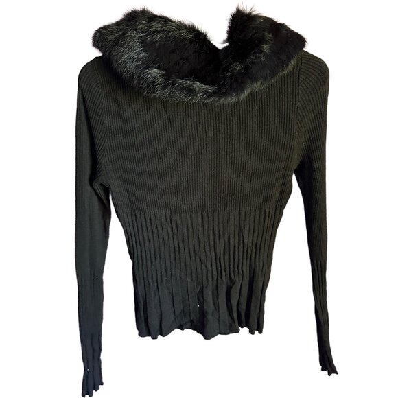 XOXO long sleeve shirt with big fur collar and bowtie - Picture 2 of 3